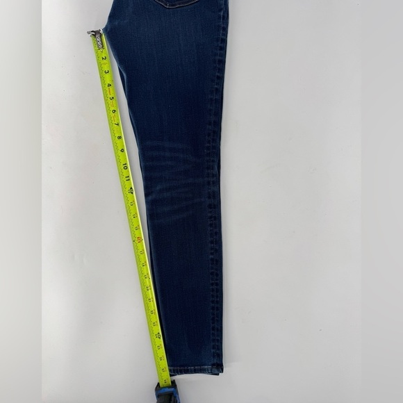 Madewell 9" Mid-Rise Skinny Jeans in Larkspur Wash: TENCEL™ Denim Edition - Picture 13 of 14